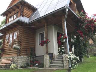 Гостевой дом Sadyba U Olgy Яремче Шале с 3 спальнями-6