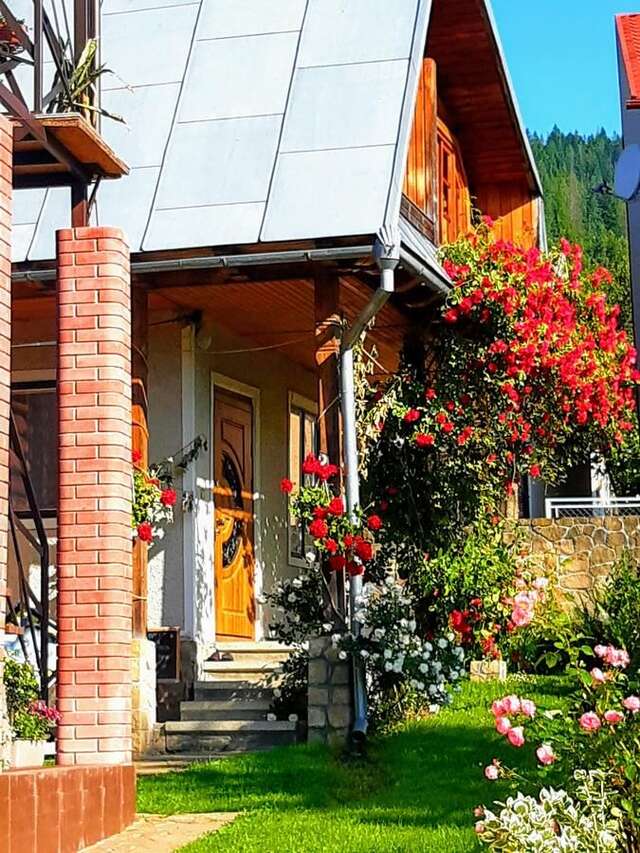 Гостевой дом Sadyba U Olgy Яремче-13